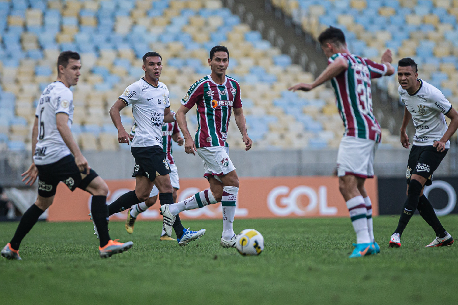 Fluminense e Corinthians iniciam disputa por vaga na final da Copa do Brasil