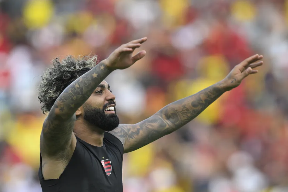 Gabigol comemora título do Flamengo contra o Athletico