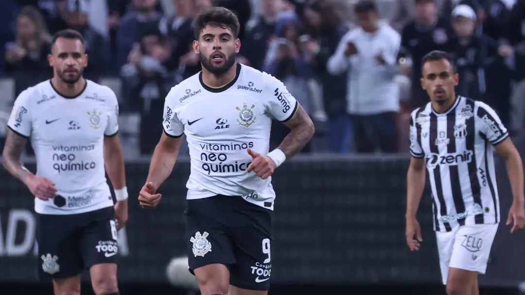 Corinthians vence o Ceará com gol no apagar das luzes