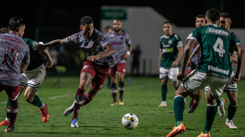 Fluminense recebe o Goiás em duelo dos artilheiros no Maracanã