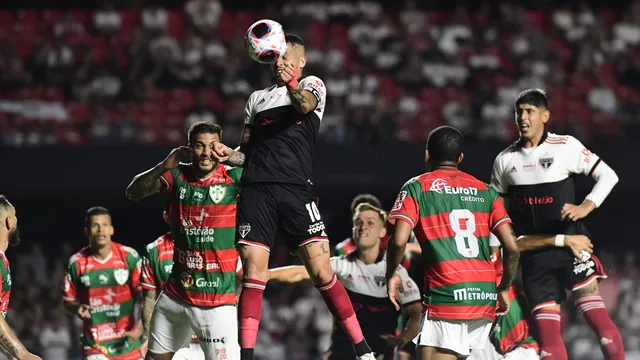 Gol de Luciano em São Paulo x Portuguesa