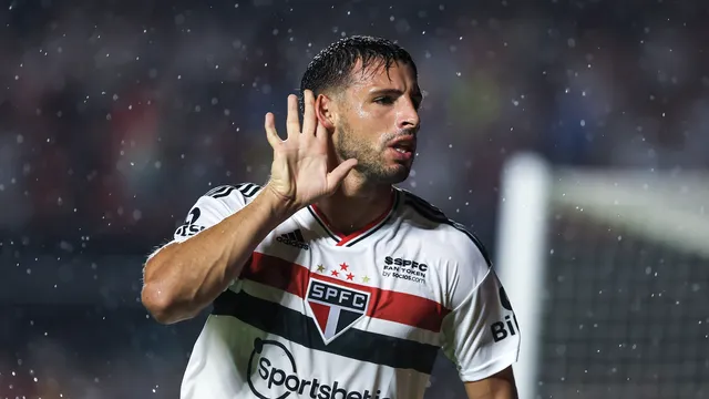 Gol de Calleri em São Paulo x Santos