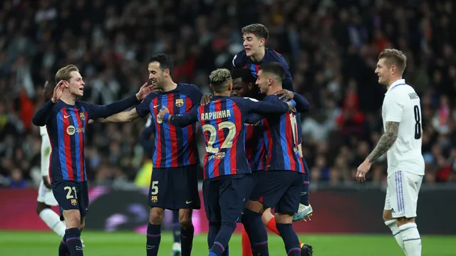 Barcelona vence no Santiago Bernabeu e larga na frente nas semifinais da Copa do Rei