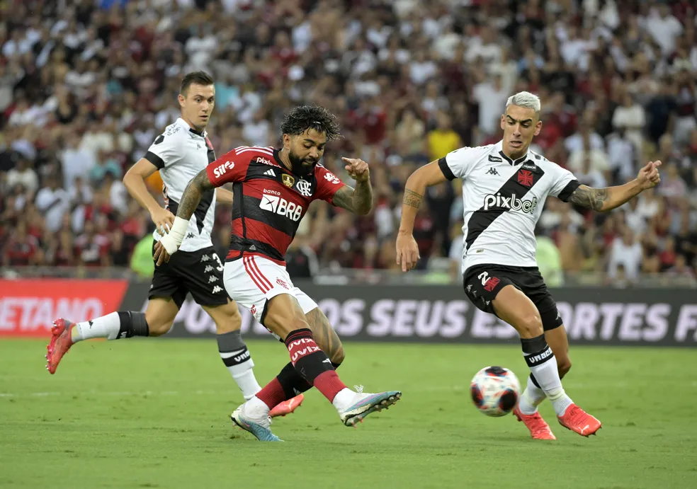 Gabigol teve poucas chances em Flamengo x Vasco