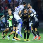 São Paulo (5) 0 x 0 (6) Água Santa - Tricolor não fura retranca e é eliminado nos pênaltis