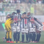 América 2 x 3 Atlético - No apagar das luzes, Galo vence e leva vantagem para a partida de volta