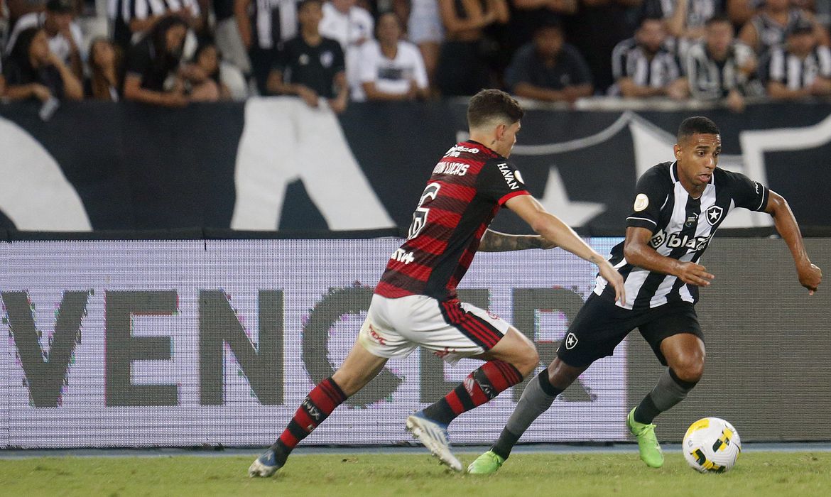 Flamengo x Botafogo - Escalações e tudo sobre a partida