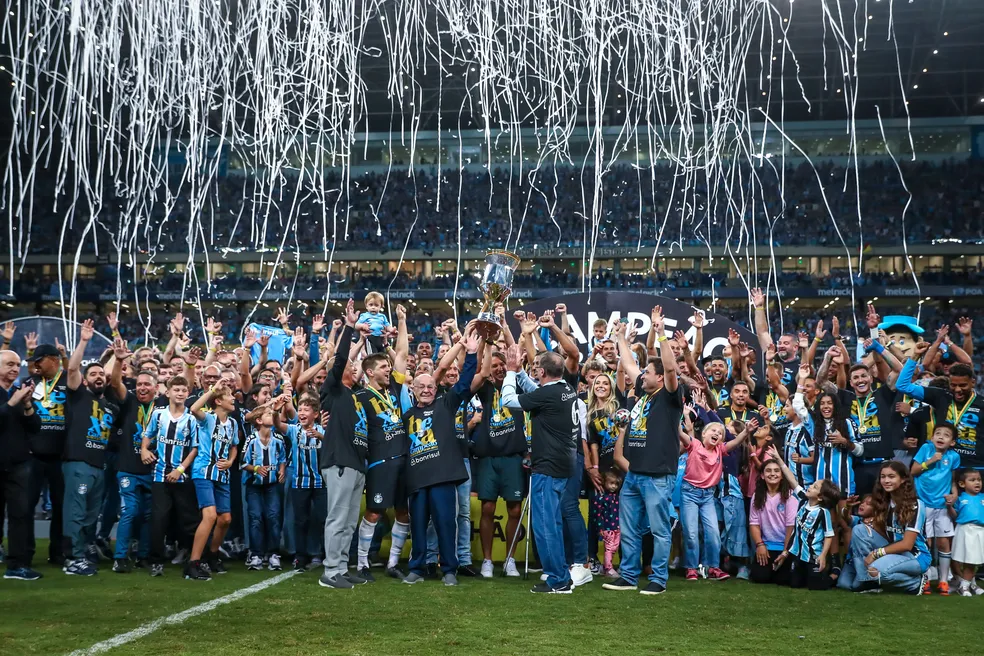 Grêmio 1 x 0 Caxias Suárez decide e Tricolor é campeão gaúcho