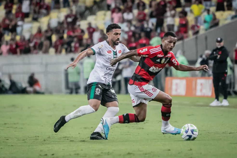 Maringá não se encolheu diante do Flamengo no Maracanã