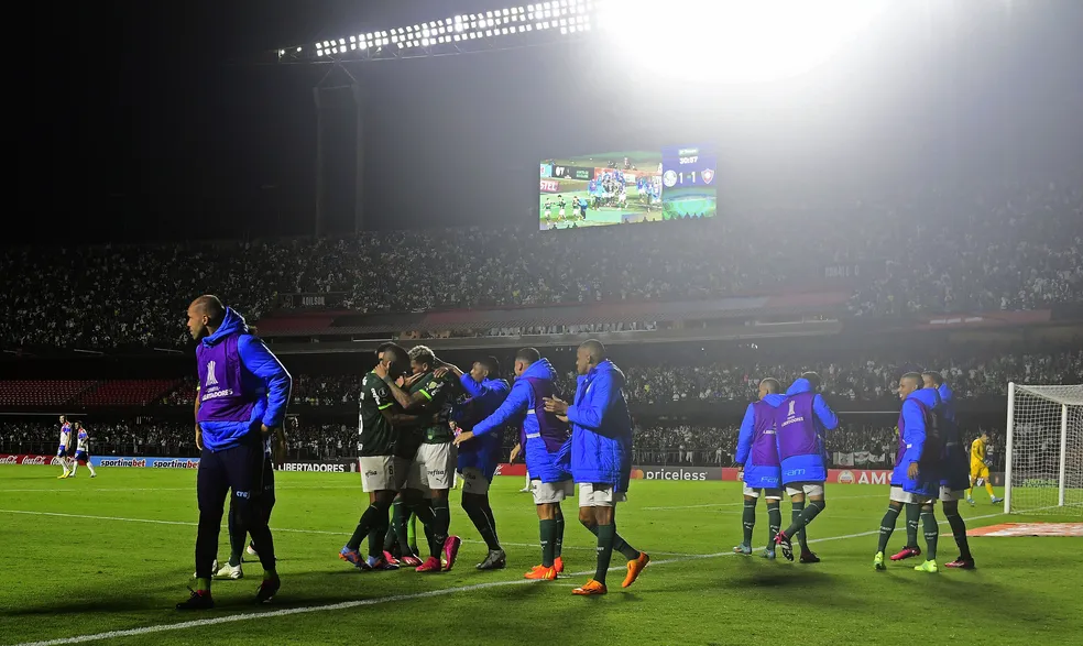 Palmeiras 2 x 1 Cerro Porteño Verdão sai atrás, mas vira e vence a primeira na Liberta