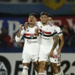 São Paulo vence o Tigres na Argentina em partida segura