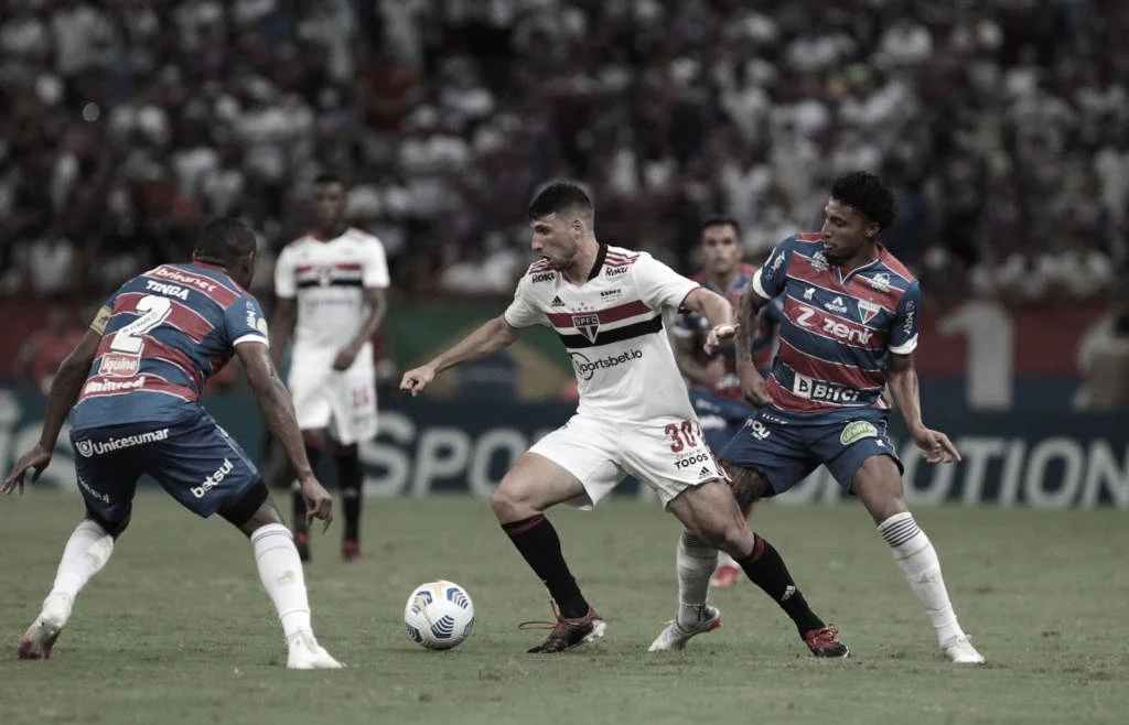 Fortaleza x São Paulo - Escalações e tudo sobre a partida