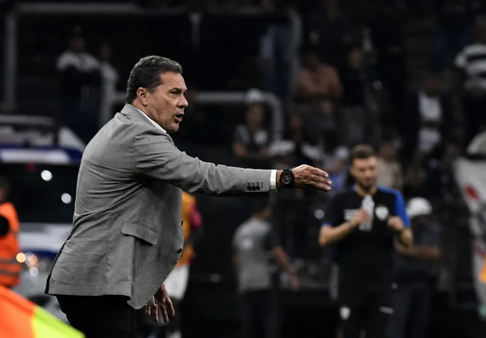 Vanderlei Luxemburgo, técnico do Corinthians, em partida da Libertadores