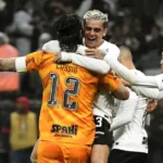 Timão vence o Galo nos pênaltis e avança na Copa do Brasil