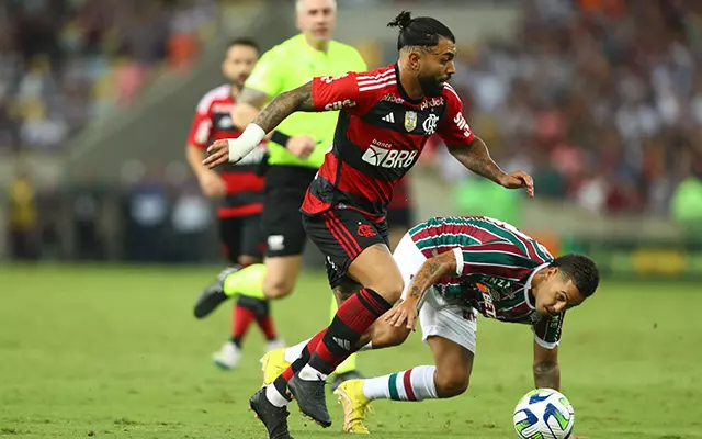 Fluminense encara o Flamengo em mais um Fla-Flu no Maracanã