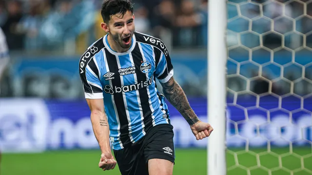 Villasanti comemoração Grêmio x Bahia Copa do Brasil