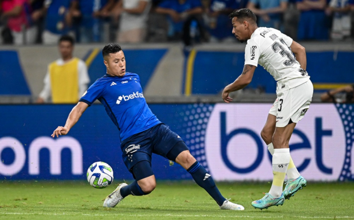 Corinthians arranca empate no último lance contra o Cruzeiro no Mineirão