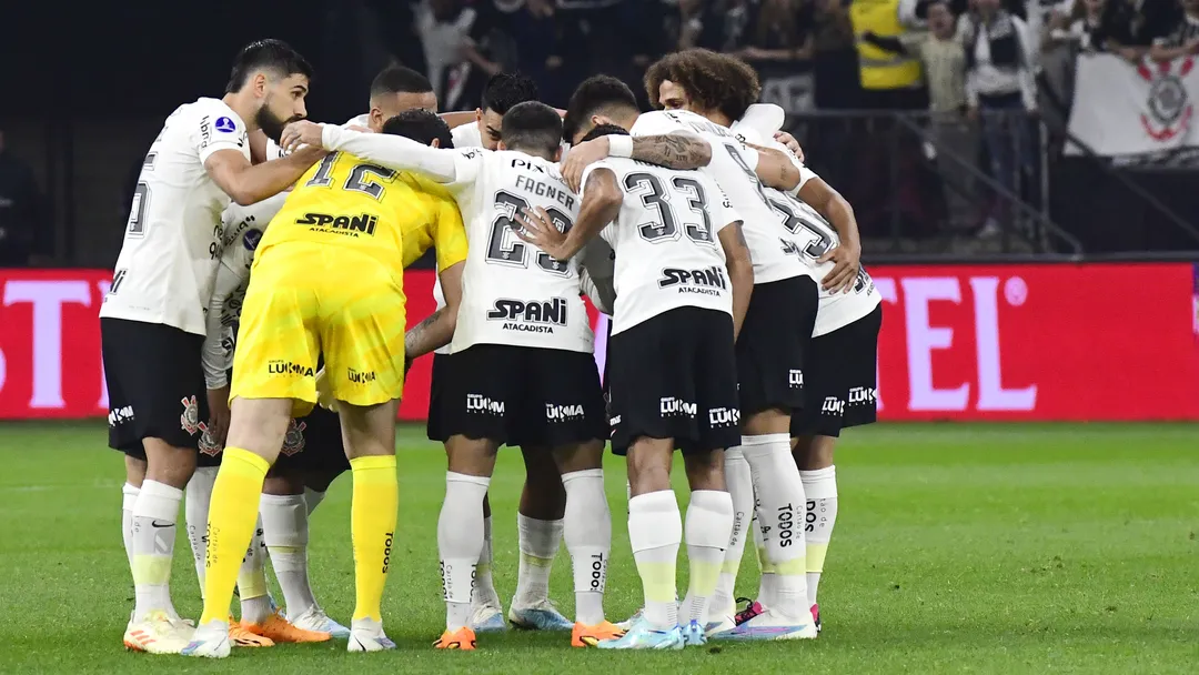 Corinthians vence o Newell’s Old Boys e tem vantagem para o jogo de volta