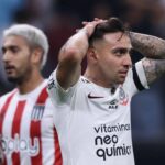 Estudiantes e Corinthians se enfrentam por uma vaga nas semifinais da Copa Sul-americana