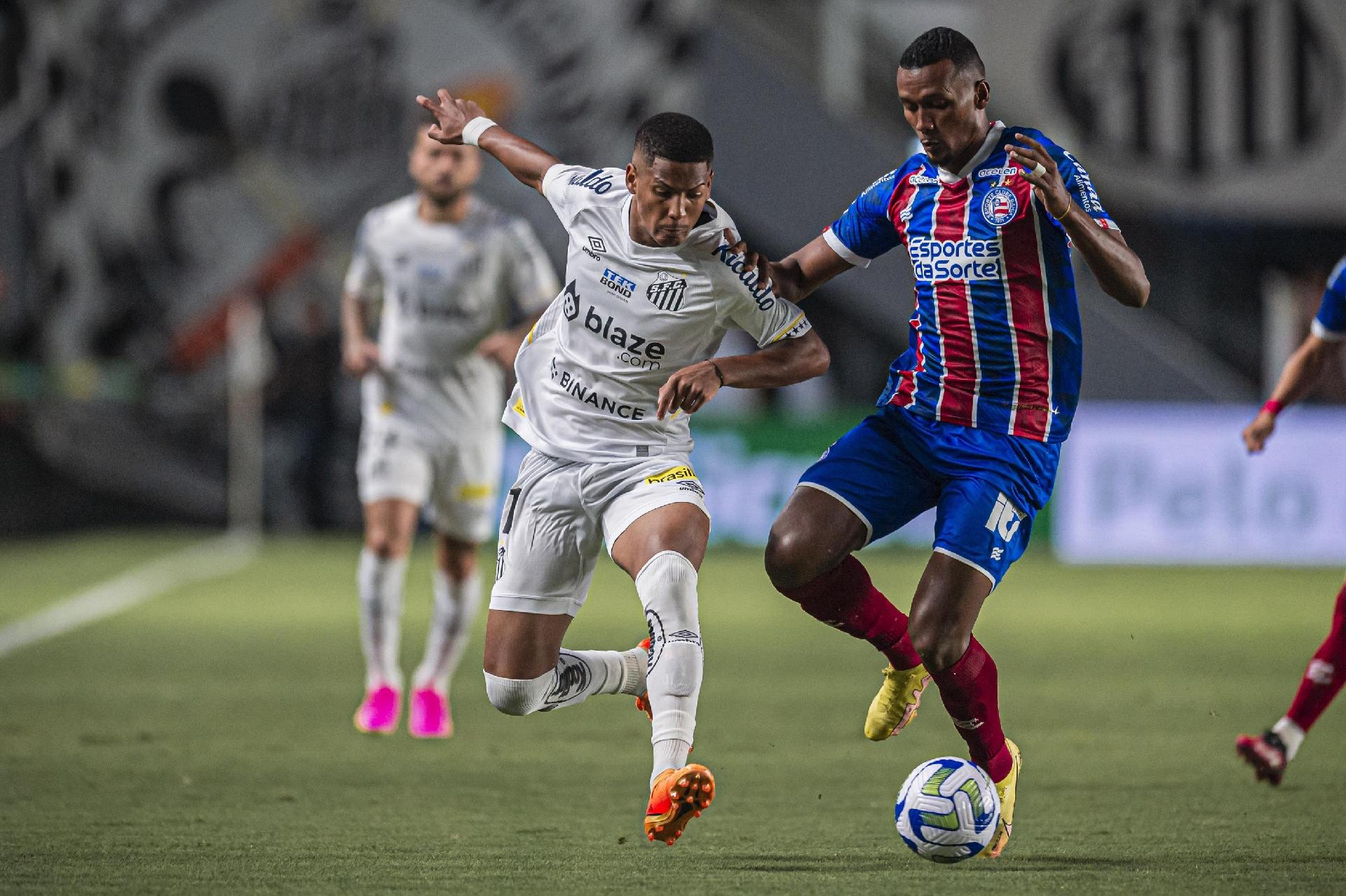 Bahia x Santos - Escalações e tudo sobre o duelo pelo Campeonato Brasileiro